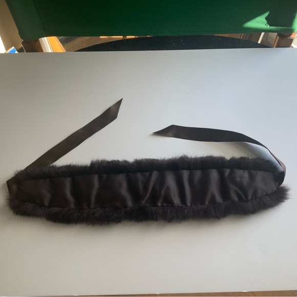 Genuine Rabbit Fur Tie-on Collar - Picture 7 of 7